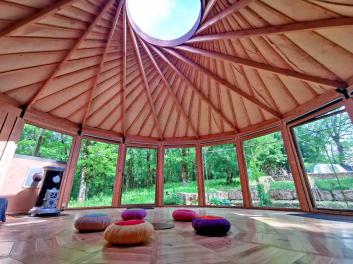 Salla cabane yourte occitanie Salla cabane yourte occitanie